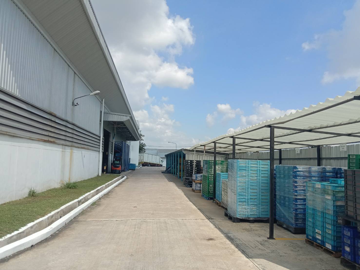New store 2023